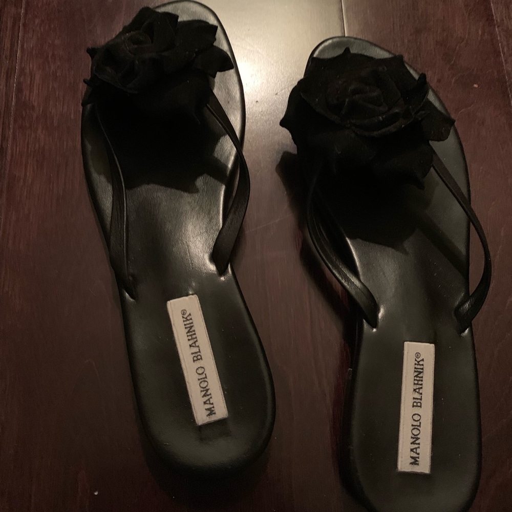 * SOLD* Manolo blahnik black sandals